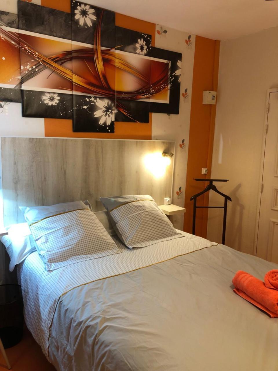 Hotel Des Remparts Villeneuve-sur-Lot Εξωτερικό φωτογραφία