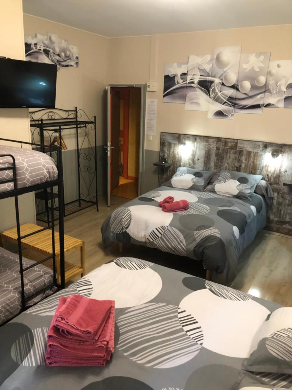 Hotel Des Remparts Villeneuve-sur-Lot Εξωτερικό φωτογραφία