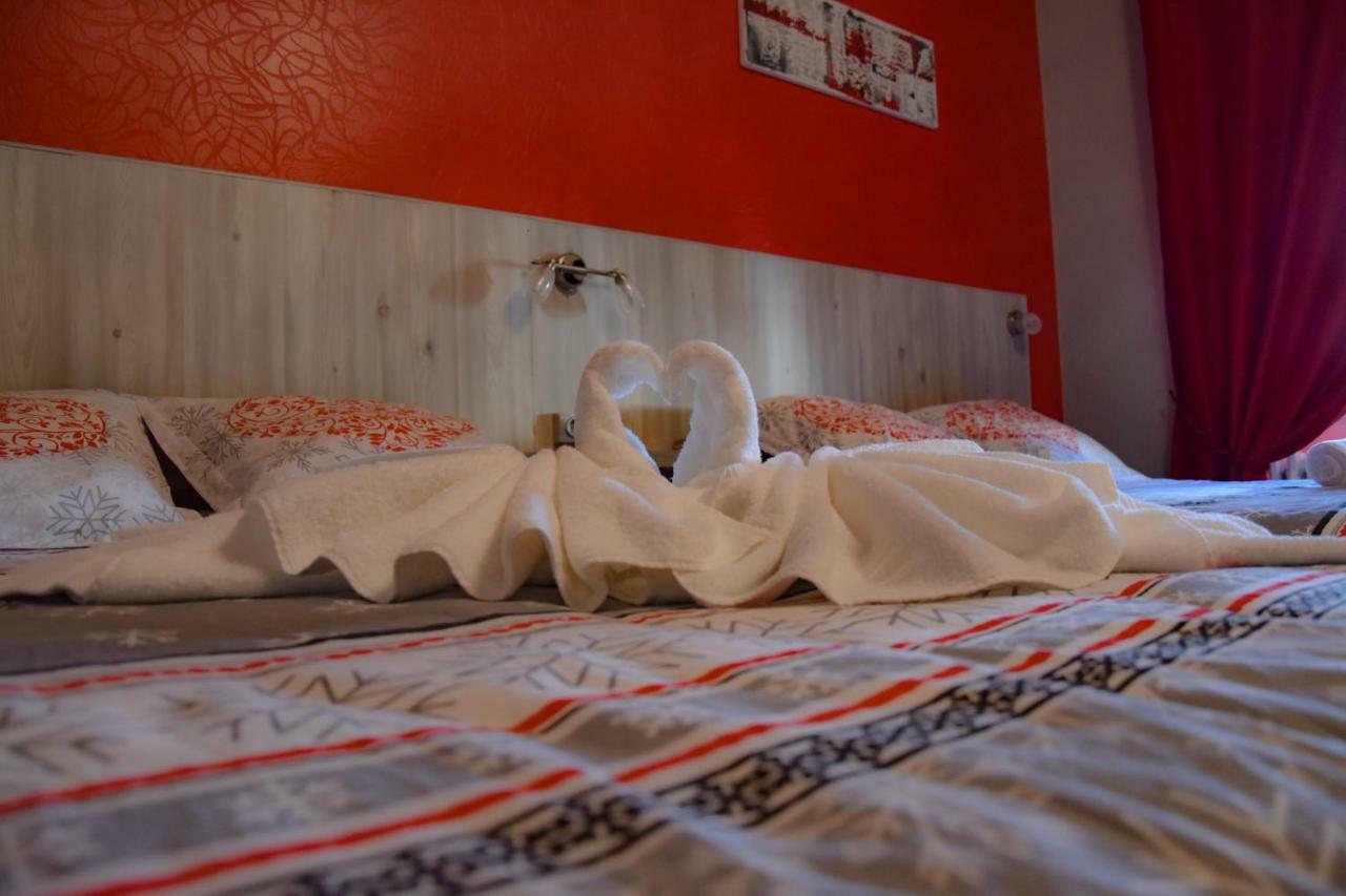 Hotel Des Remparts Villeneuve-sur-Lot Εξωτερικό φωτογραφία