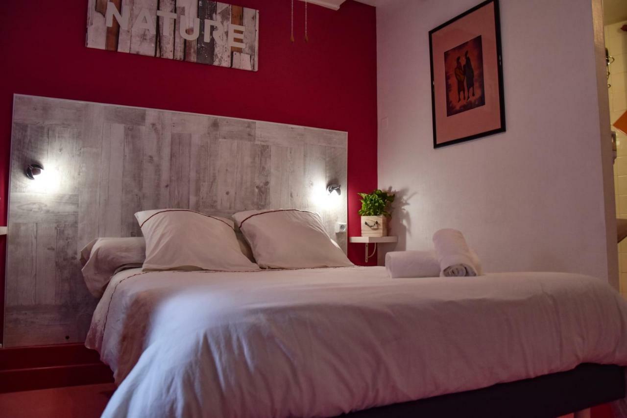 Hotel Des Remparts Villeneuve-sur-Lot Εξωτερικό φωτογραφία